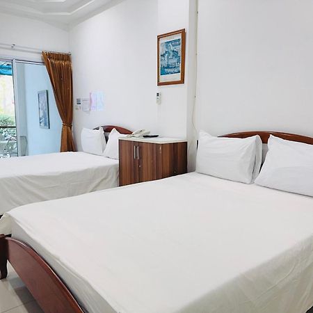 Baan Suan Khun Ta And Golf Resort Ubon Ratchathani Exterior photo